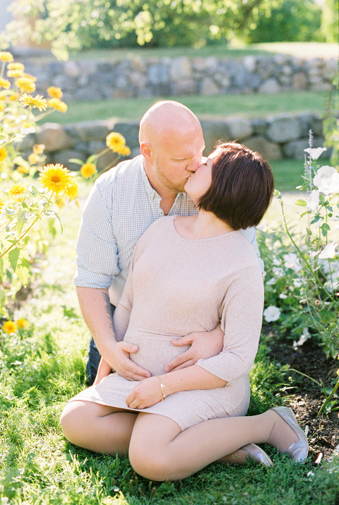 maternity photos on film